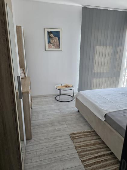 Apartament cu 3 camere decomandat în Aurel Vlaicu