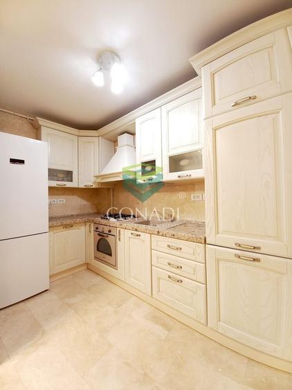 Apartament cu 3 camere decomandat, mobilat în Kiseleff