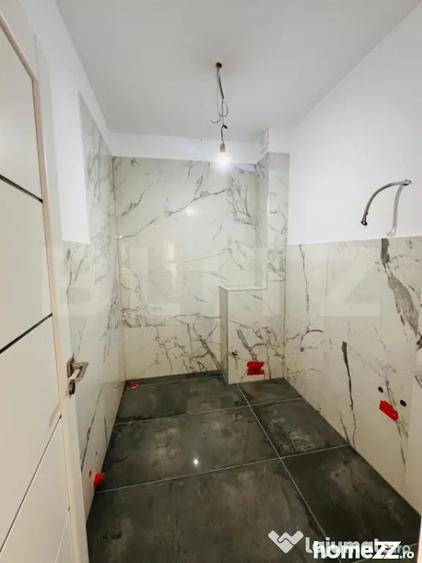 Apartament cu 4 camere semidecomandat în Rădăuți