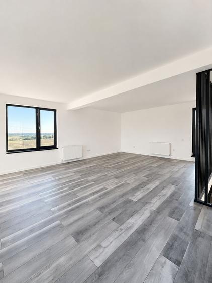 Casă cu 4 camere cu Teren 350 Mp în Săftica