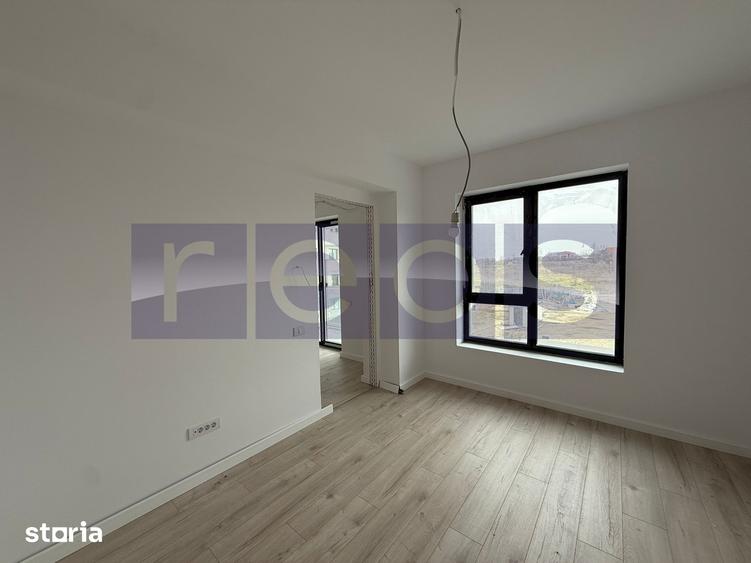 Apartament cu 2 camere semidecomandat în Sisești