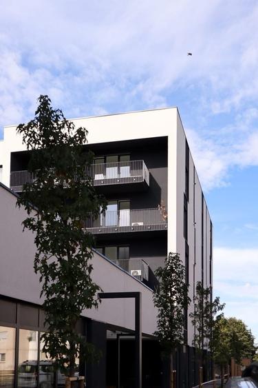 Apartament cu 2 camere semidecomandat în Vest