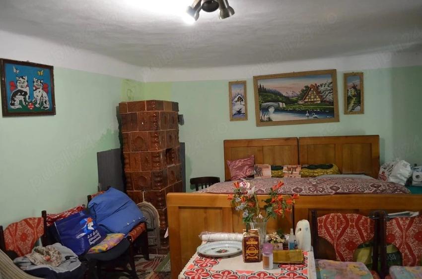 Casă cu 5 camere cu Teren 1400 Mp în Socol
