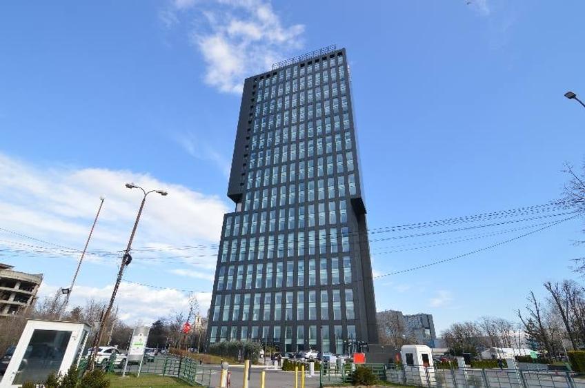 Birou, de 728 mp, în P-ta Presei Libere
