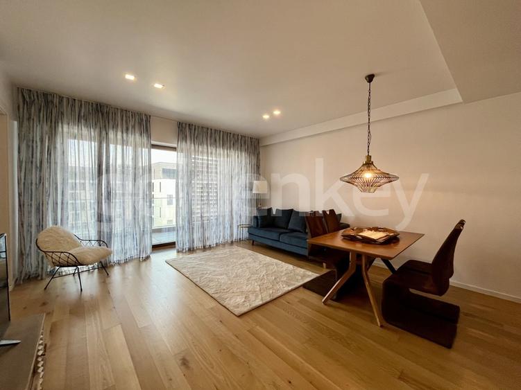 Apartament cu 3 camere semidecomandat, mobilat în Herăstrău