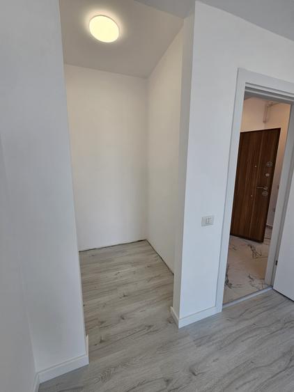 Apartament cu 2 camere decomandat în Vitan