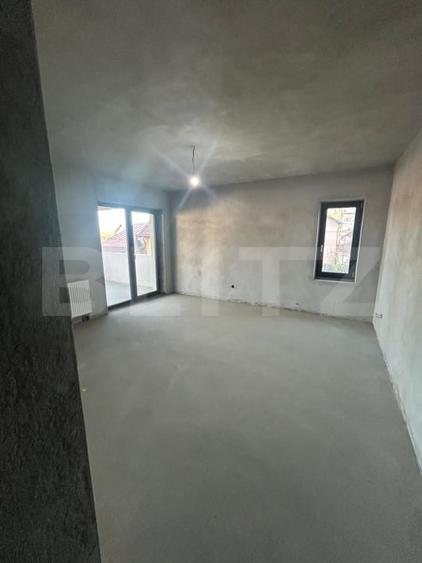 Casă individuală cu 6 camere cu Canalizare în Micro 6