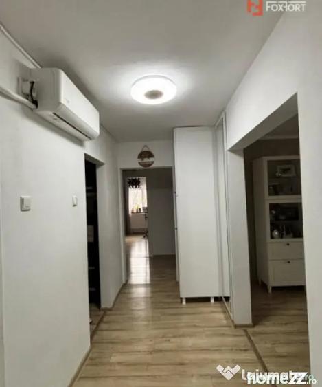 Apartament cu 5 camere decomandat în Fortuna