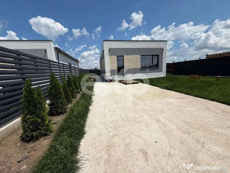 Casă cu 3 camere cu Teren 250 Mp în Clinceni