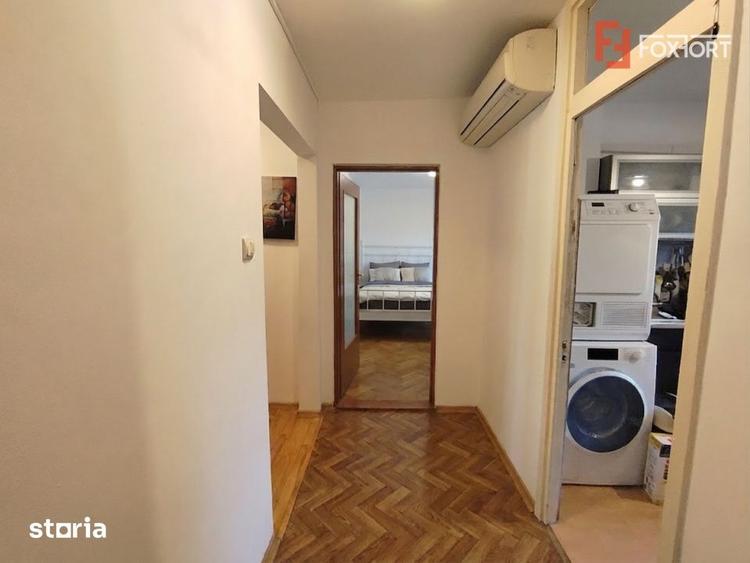 Apartament cu 3 camere de vanzare in Timisoara, zona Girocului - 2