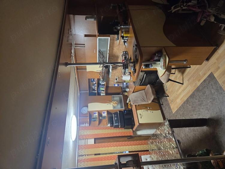 Apartament cu 4 camere decomandat în Unirii Sud