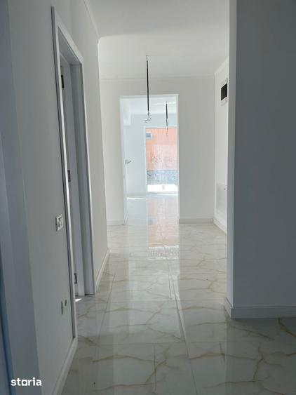 Casă cu 4 camere cu Teren 408 Mp în Oncea