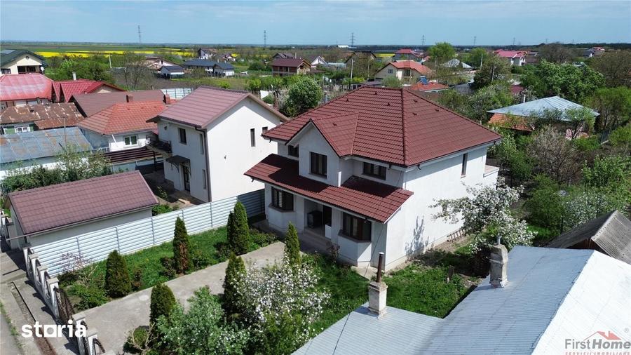 Casă cu 5 camere cu Teren 674 Mp în Vânători