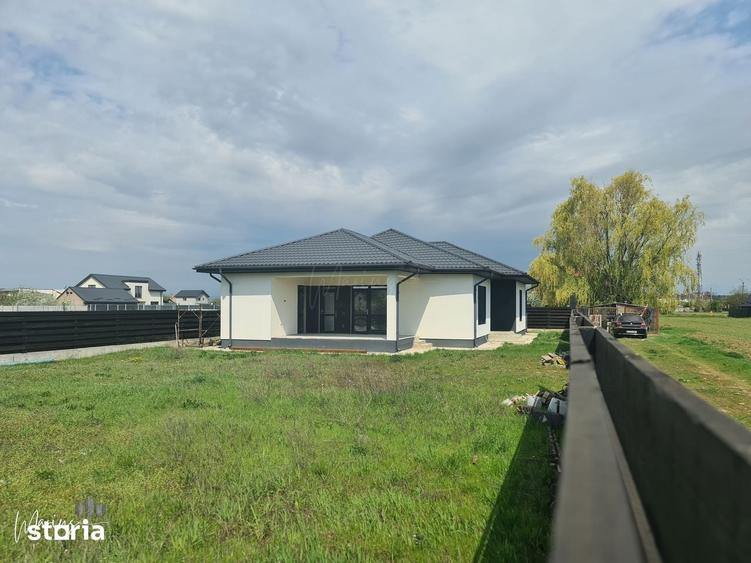 Casă cu 4 camere cu Teren 750 Mp în Snagov