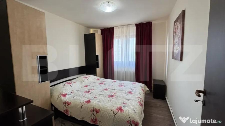 Apartament cu 3 camere semidecomandat, mobilat în George Enescu