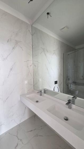 Apartament cu 4 camere decomandat în 13 Septembrie