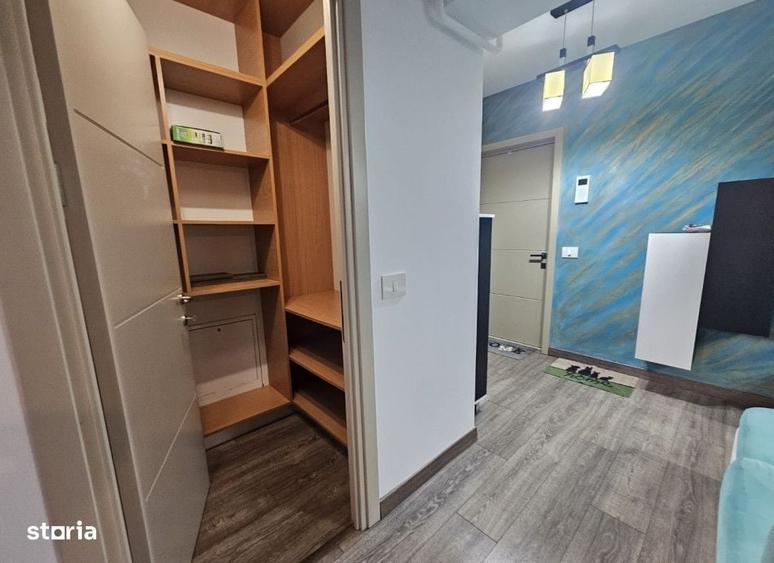 Apartament cu 3 camere în Tătărași