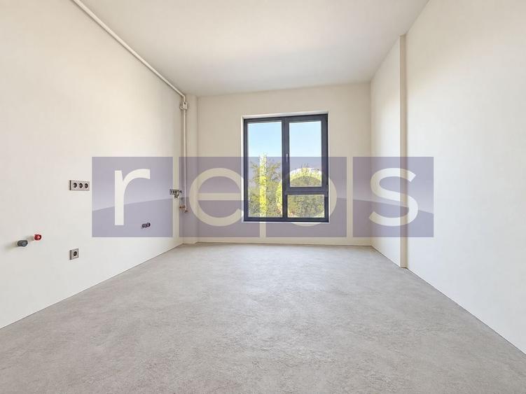 Apartament cu 3 camere în Jiului