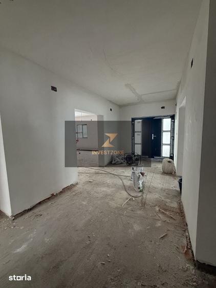 Casă cu 5 camere cu Teren 500 Mp în Nojorid