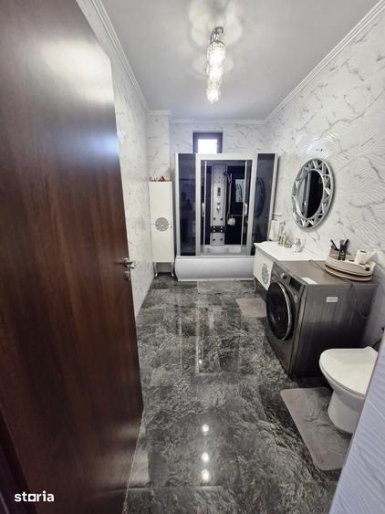 Casă cu 5 camere cu Teren 307 Mp în Bucureștii Noi