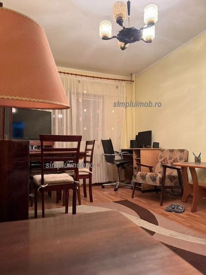 Apartament cu 3 camere decomandat, mobilat în Giurgiului