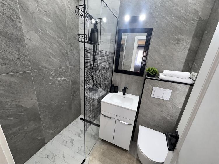 Apartament cu 2 camere în Cetate