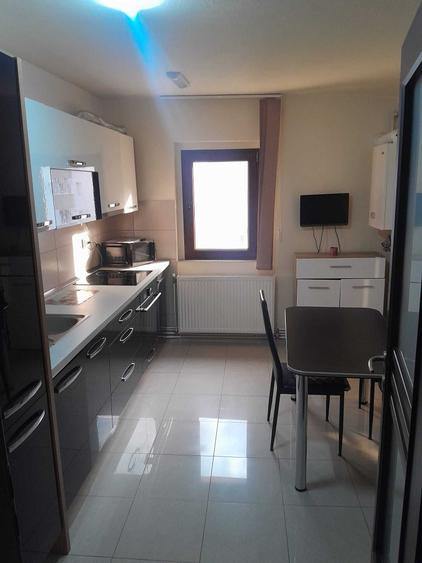 Inchiriez apartament in Resita - 7