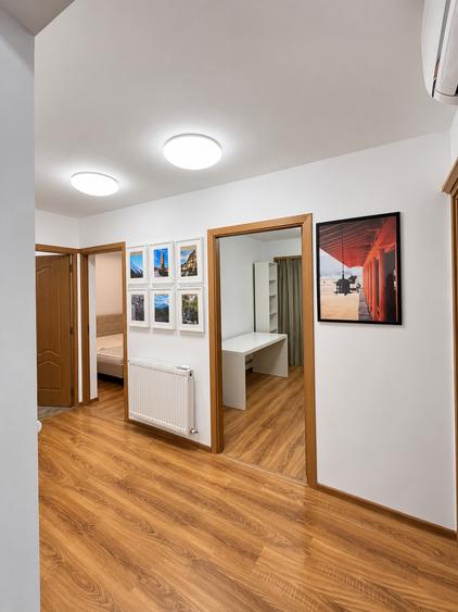 Apartament cu 3 camere decomandat în Lipovei