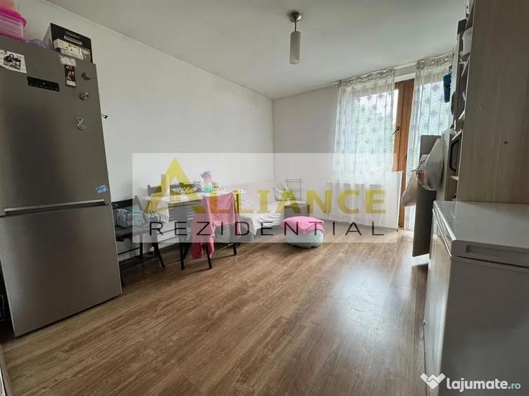 METROU DIMITRIE LEONIDA - APARTAMENT 3 CAMERE - 115000 EURO - 2