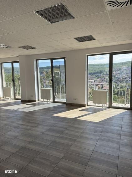 Spațiu comercial, de 127 mp, în Central