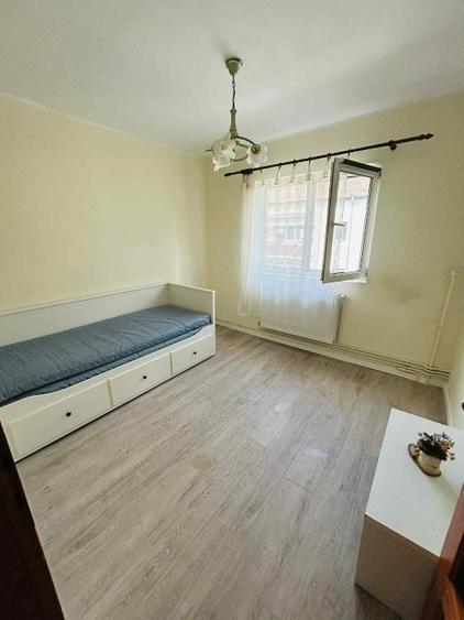 Complexul Studentesc | 3 Camere | Centrala Proprie | Bloc Izolat - 4