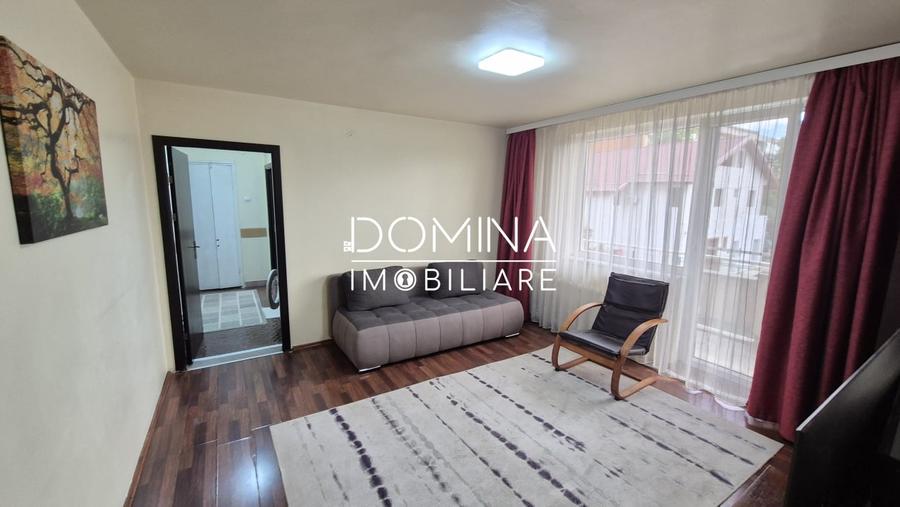 Apartament cu 3 camere semidecomandat, mobilat în 1 Mai