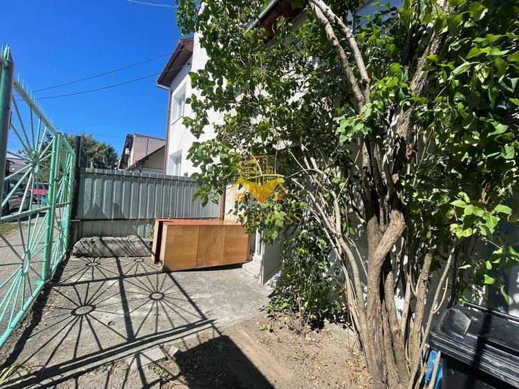 Apartament cu 2 camere decomandat în Gruia