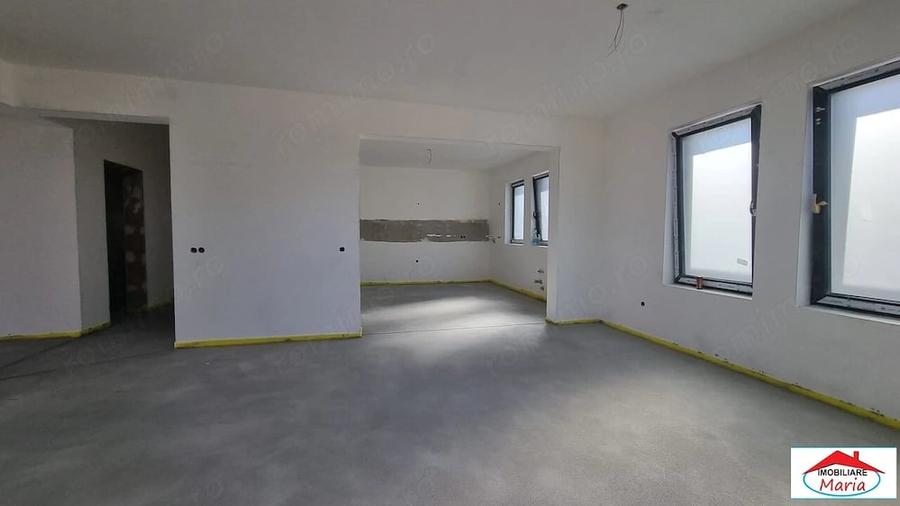 Casă cu Teren 460 Mp în Central