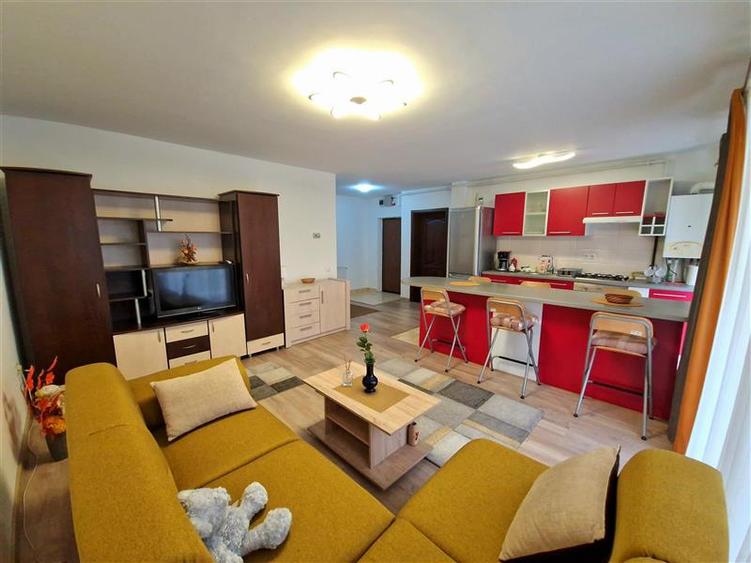 Apartament cu 2 camere decomandat în Florești