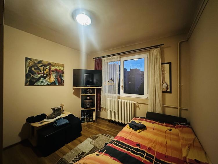 Apartament cu 2 camere semidecomandat, mobilat în Mănăștur