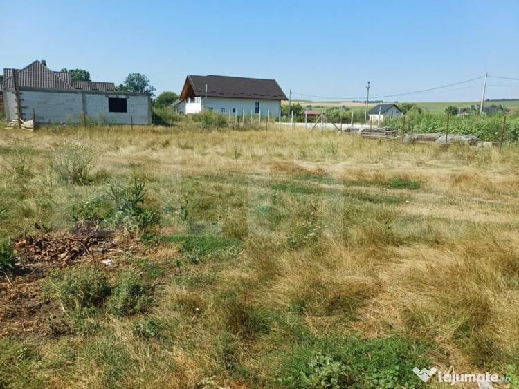 Teren de vanzare intravilan, 808 mp, zona Costana - 4