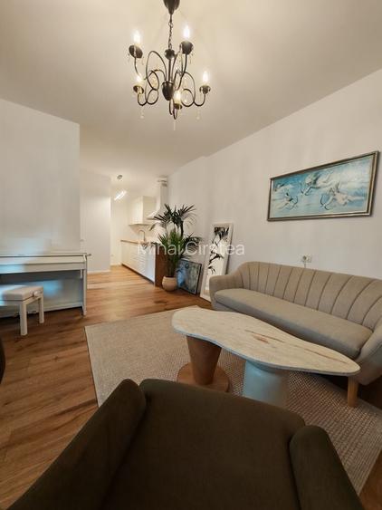 Spatiu / studio de inchiriat cu ora