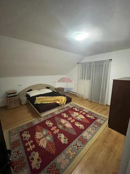 Casă cu 6 camere cu Teren 132716 Mp în Teceu Mic
