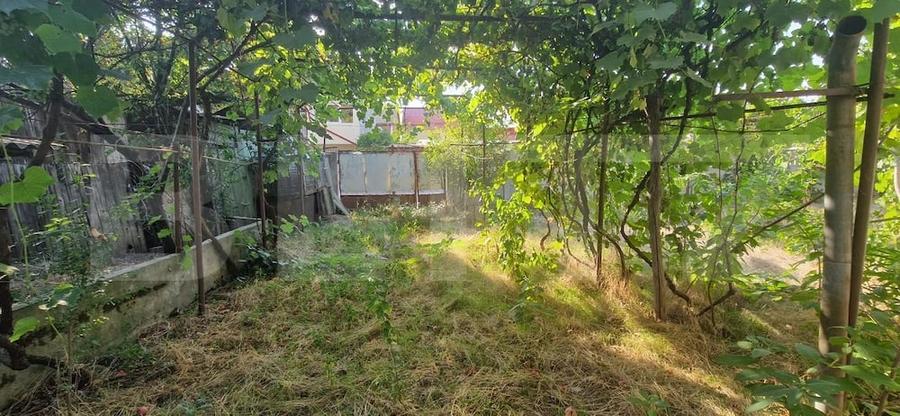 Casă cu 3 camere cu Teren 444 Mp în Central