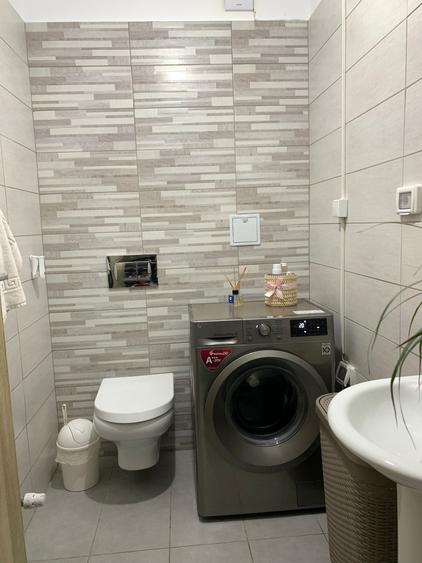 Apartament cu 3 camere decomandat, mobilat în Răcădău