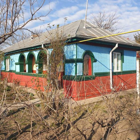 Casă cu 3 camere în Slobozia Nouă