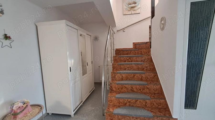 Casă cu Teren 150 Mp în Central