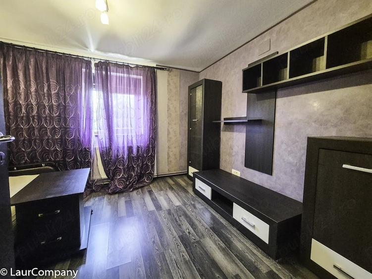 Casă cu Teren 743 Mp în Colibași