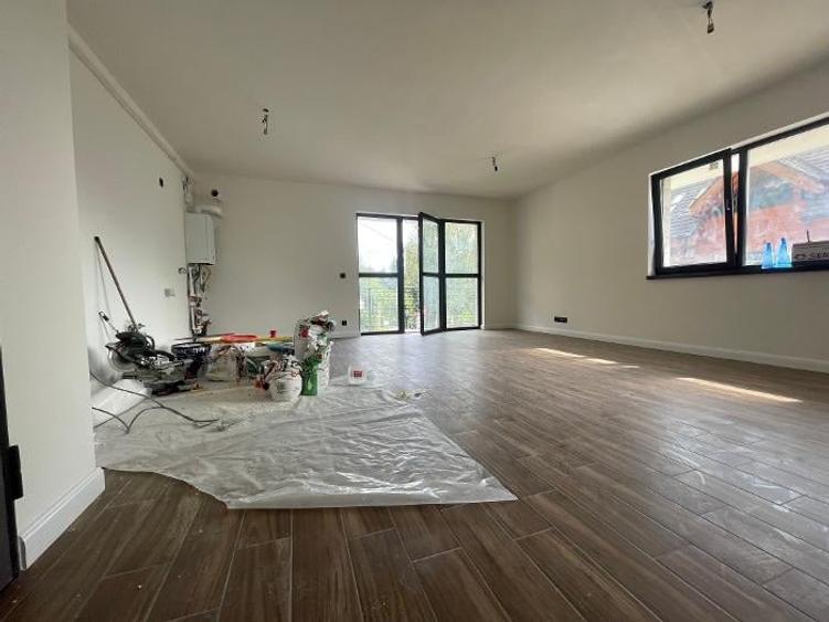 Apartament cu 2 camere semidecomandat în Furnica