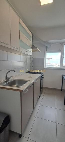 Apartament cu 2 camere decomandat, mobilat în Apărătorii Patriei