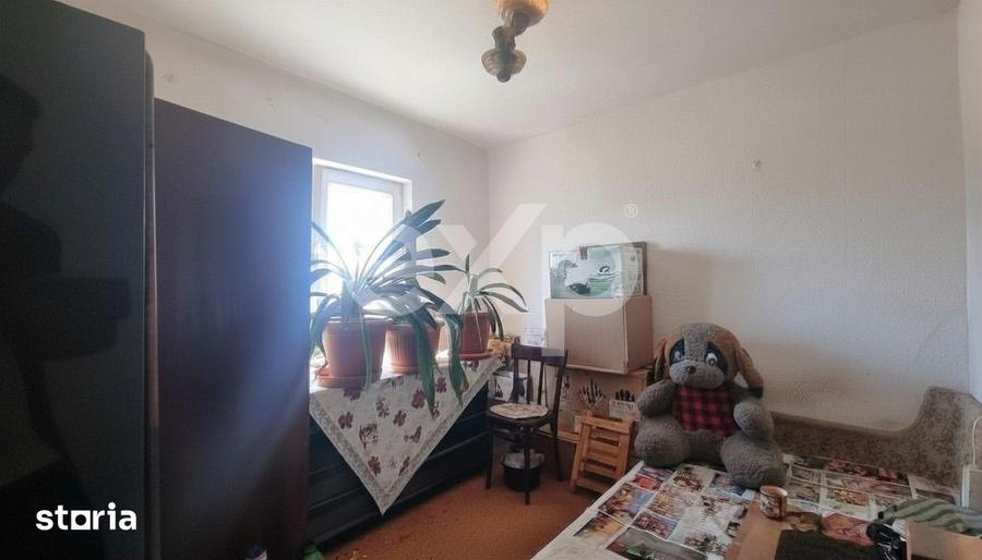 Apartament cu 4 camere decomandat în Dâmbul Rotund