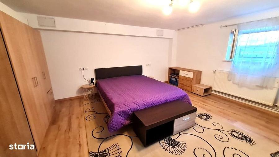 Apartament cu 3 camere în Sub Arini