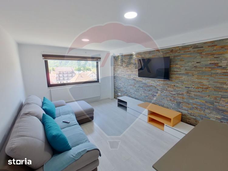 Apartament cu 2 camere, mobilat în Central
