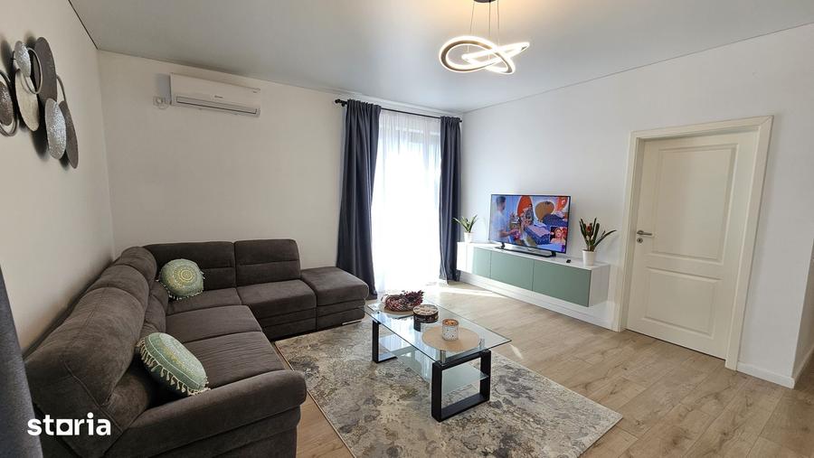 Apartament cu 2 camere în Piața Centrală